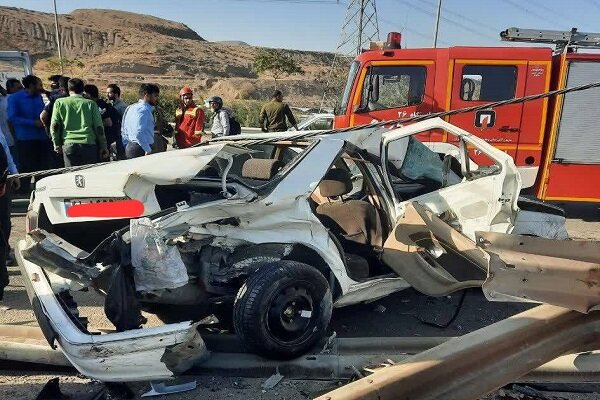سرنشين،خودروي،بزرگراه،دقيقه،مرد،محل،پرشيا