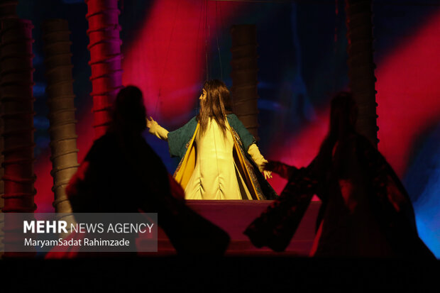 اپرای عروسکی حافظ در شیراز