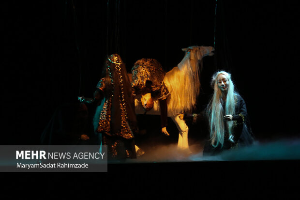 اپرای عروسکی حافظ در شیراز