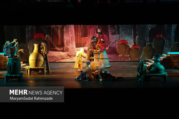 اپرای عروسکی حافظ در شیراز