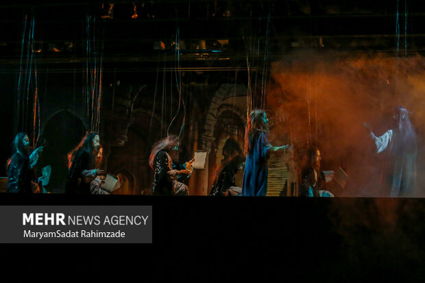 اپرای عروسکی حافظ در شیراز