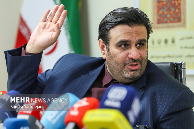 نشست خبری و  رونمایی از پوستر چهل و هشتمین دوره مسابقات سراسری قرآن کریم