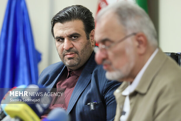 نشست خبری و  رونمایی از پوستر چهل و هشتمین دوره مسابقات سراسری قرآن کریم