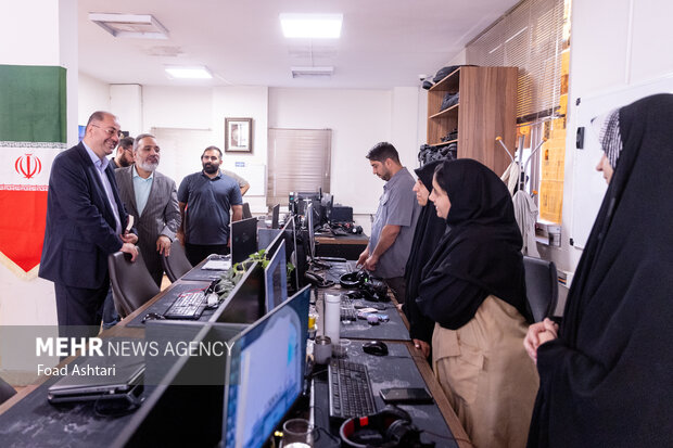 حضور حسین قرایی مدیرکل روابط عمومی سازمان صدا و سیما در خبرگزاری مهر