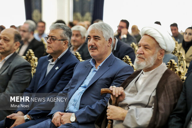 جشنواره بادام خسروشاه