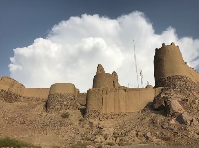 سرپرست میراث فرهنگی کرمان: مرمت قلعه تاریخی شهرستان کهنوج آغاز شد سرپرست میراث فرهنگی کرمان: مرمت قلعه تاریخی شهرستان کهنوج آغاز شد