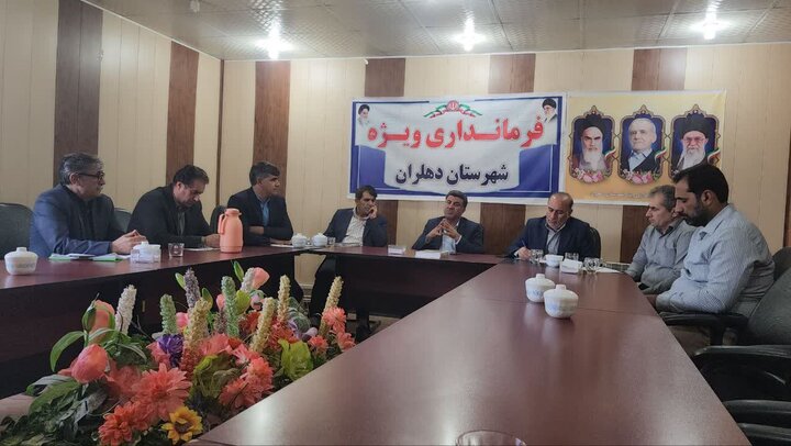 یگانه:توسعه پایدار دهلران نیازمند توجه به اقتصاد مرزنشینان است یگانه:توسعه پایدار دهلران نیازمند توجه به اقتصاد مرزنشینان است