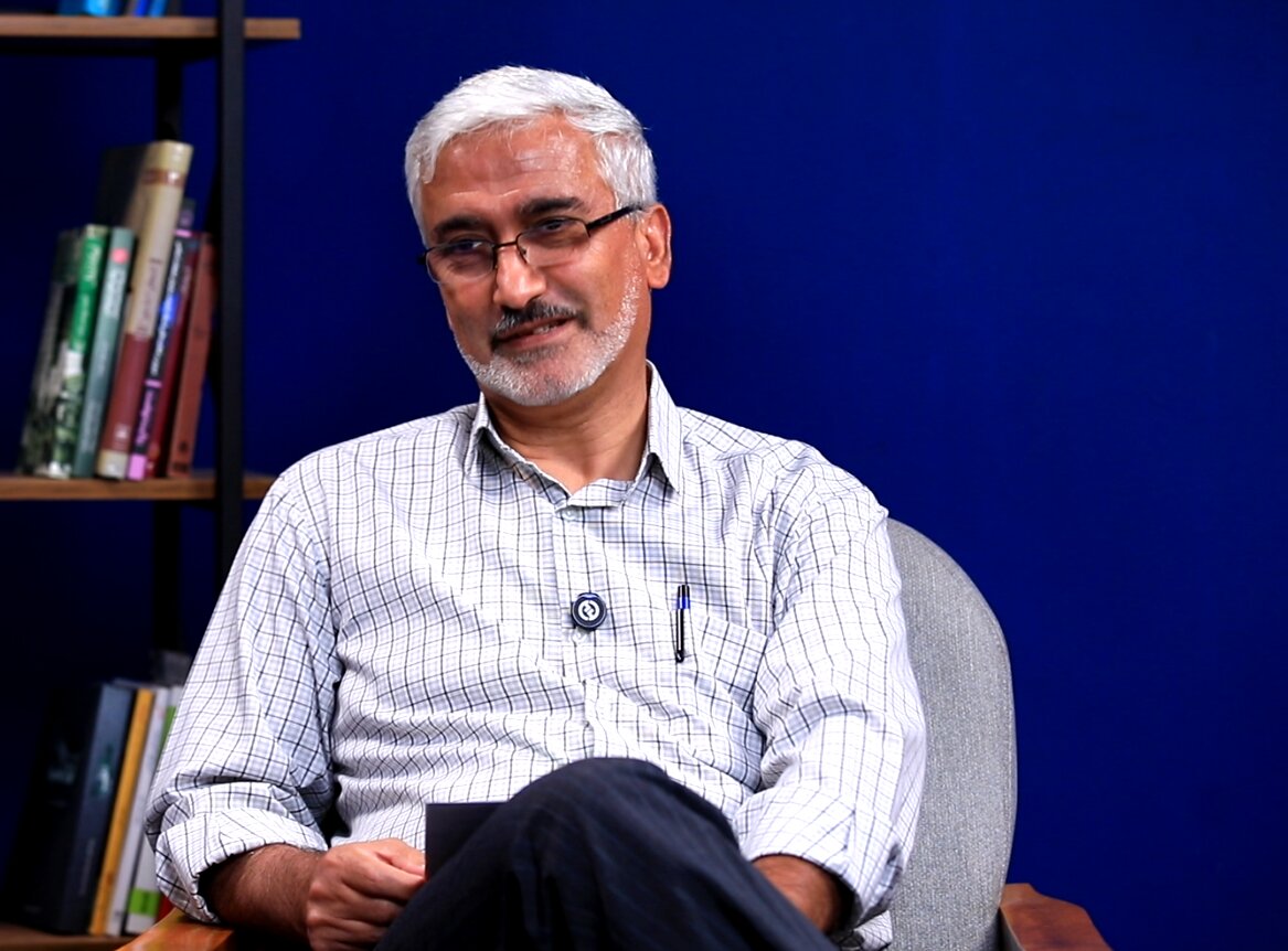 جنگ،ايران،جامعه،انسان،نگاه،قرآن،نظامي،دفاع،هدف،نظام،اجتماعي، ...