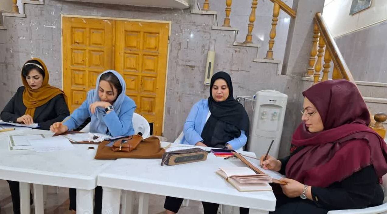 کارگاه خوشنویسی «ایران جان» در گناوه برگزار شد