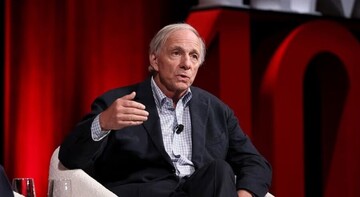 المتنبئ بأزمة 2008 المالية: أمريكا على طريق الحرب الأهلية