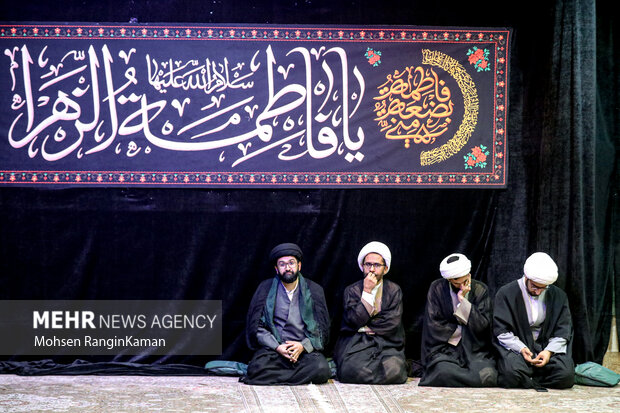 مراسم تشییع والده مداح اهل بیت (ع) سید مجید بنی فاطمه