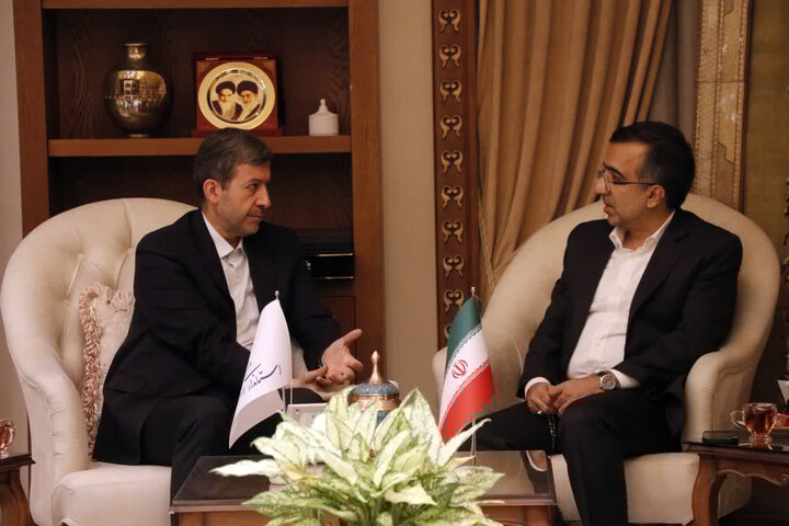اکبری: آماده احداث مرکز دادههای کلانمقیاس در اصفهان هستیم اکبری: آماده احداث مرکز دادههای کلانمقیاس در اصفهان هستیم