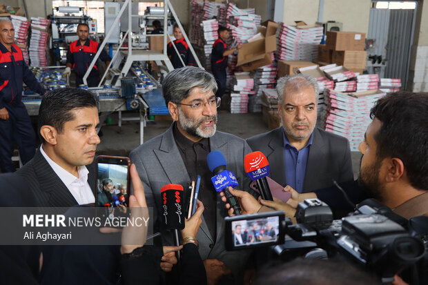 اشتغال ۳۰۰۰ زندانی در آذربایجان غربی؛ بازاجتماعی در اولویت فعالیت ها اشتغال ۳۰۰۰ زندانی در آذربایجان غربی؛ بازاجتماعی در اولویت فعالیت ها