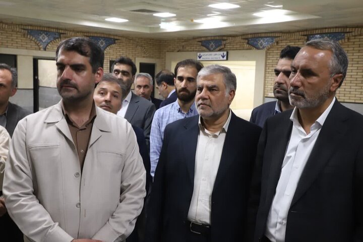 رئیس کمیسیون عمران مجلس از پروژه متروی قم بازدید کرد رئیس کمیسیون عمران مجلس از پروژه متروی قم بازدید کرد