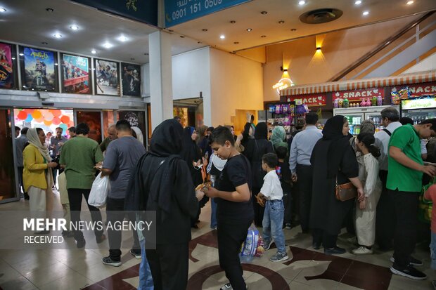 شور و هیجان مازندرانی‌ها در کنار یوز ایرانی