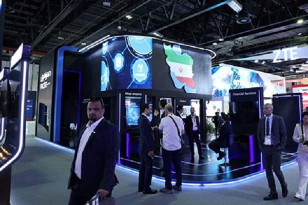 بازدید معاون وزیر ارتباطات از غرفه همراه اول در رویداد «جیتکس ۲۰۲۵» بازدید معاون وزیر ارتباطات از غرفه همراه اول در رویداد «جیتکس ۲۰۲۵»