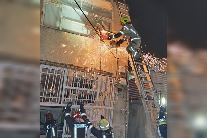 صالح: انفجار توام با حریق یک منزل مسکونی در مشهد با ۲ مصدوم همراه بود صالح: انفجار توام با حریق یک منزل مسکونی در مشهد با ۲ مصدوم همراه بود
