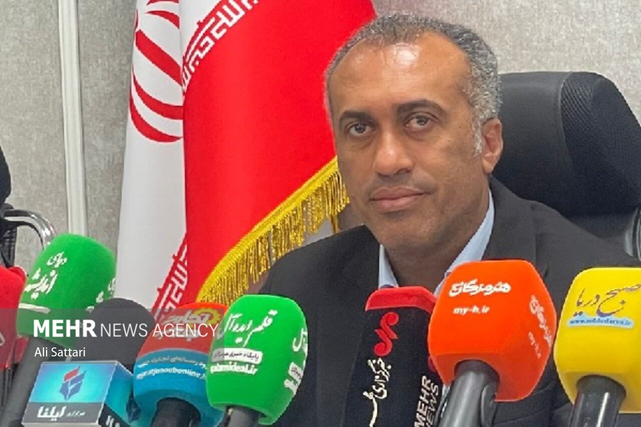 همایش تجلیل از مادران و همسران قهرمانپرور هرمزگان برگزار شد