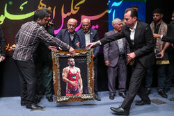 مراسم تجلیل از قهرمانان تیم ملی کشتی جمهوری اسلامی ایران