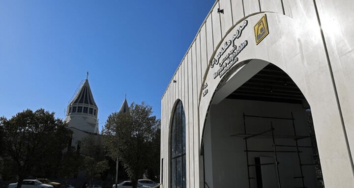 محطة مترو في طهران تنسف مداعي "الإيران فوبيا"