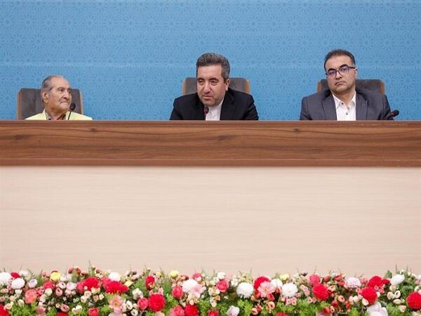 بابایی: همه اقدامات سازمان ثبت باید با پیوست فرهنگی همراه باشد