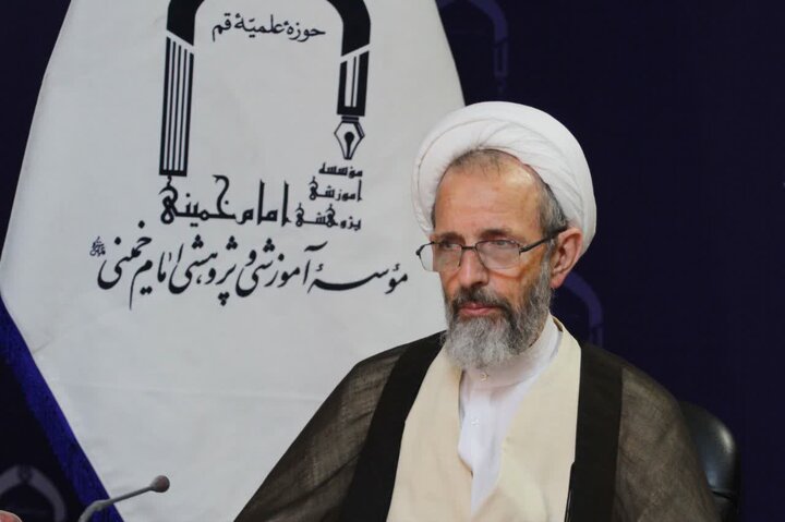 حوزویان باید به منشور «حوزه سرآمد و پیشرو» به عنوان موهبتی الهی بنگرند