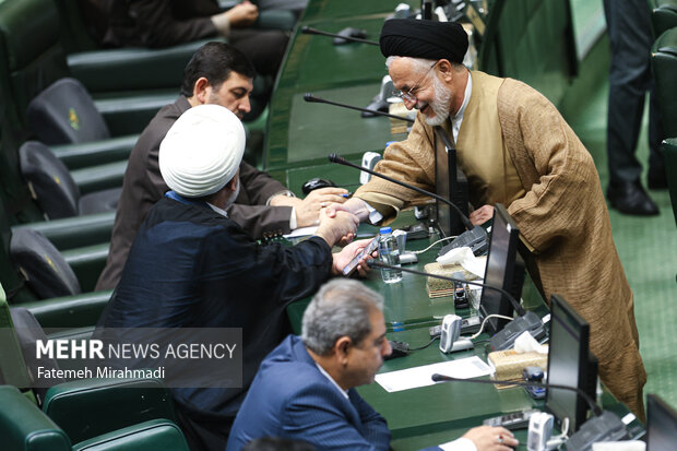 صحن علنی مجلس 4