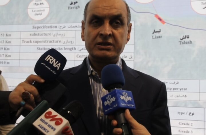 تردد ترانزیتی از مرز آستارا به ۸۰۰ کامیون در روز افزایش مییابد تردد ترانزیتی از مرز آستارا به ۸۰۰ کامیون در روز افزایش مییابد