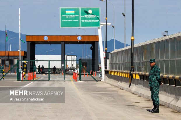 سفر یکروزه وزیر راه و شهرسازی به شهرستان آستارا