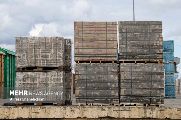 سفر یکروزه وزیر راه و شهرسازی به شهرستان آستارا