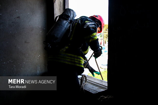 رقابت چالش FCC آتش نشانان کشور در رشت