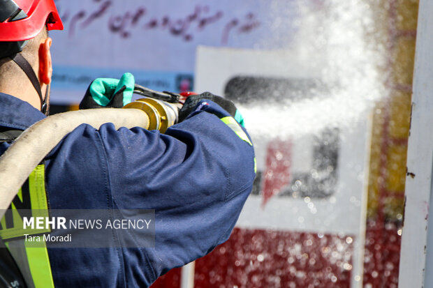 رقابت چالش FCC آتش نشانان کشور در رشت