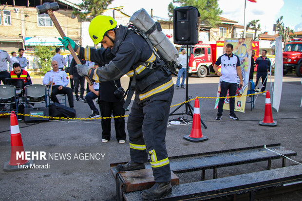 رقابت چالش FCC آتش نشانان کشور در رشت
