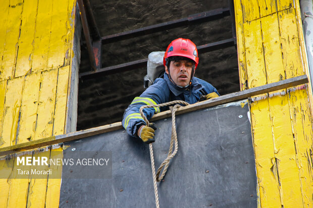 رقابت چالش FCC آتش نشانان کشور در رشت