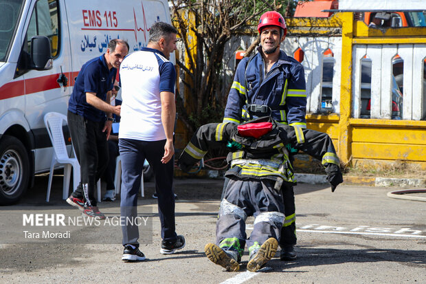 رقابت چالش FCC آتش نشانان کشور در رشت