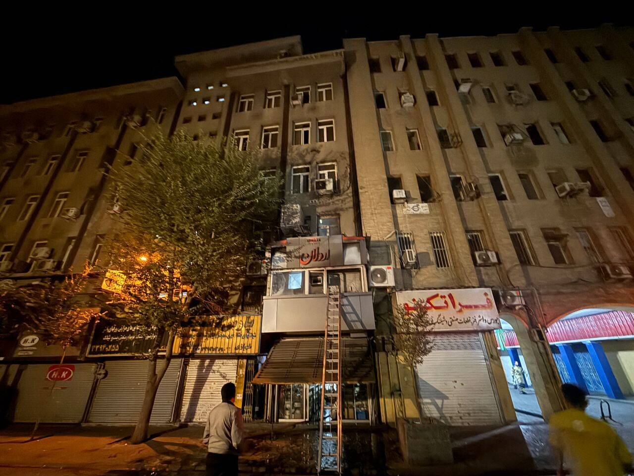 جزئیات حریق در یک مغازه و مهمانسرا در خیابان سعدی تهران
