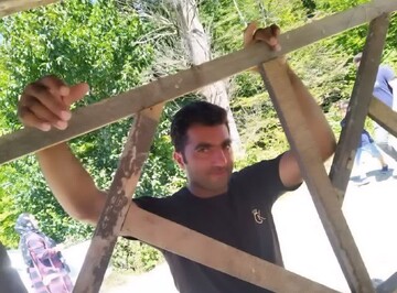 یک کارگر حادثه دیده فروسیلیس دامغان درگذشت