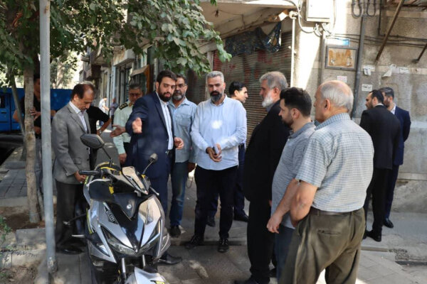 قمی: مختل شدن آرامش شهروندان خط قرمز شهرداری است