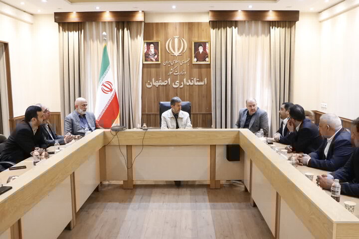 جمالینژاد: محیط زیست و حل بحران زایندهرود نیاز به فناوری فضایی دارد جمالینژاد: محیط زیست و حل بحران زایندهرود نیاز به فناوری فضایی دارد