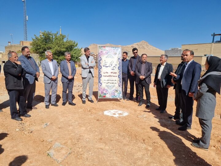 دومین زمین چمن مصنوعی مدارس استثنایی کردستان در بیجار کلنگزنی شد دومین زمین چمن مصنوعی مدارس استثنایی کردستان در بیجار کلنگزنی شد