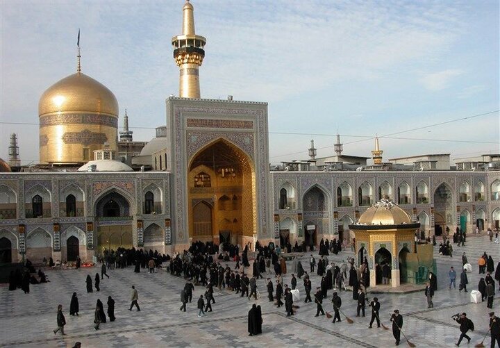 تشرف دانشجویان دانشگاه علم و صنعت به حرم مطهر رضوی تشرف دانشجویان دانشگاه علم و صنعت به حرم مطهر رضوی
