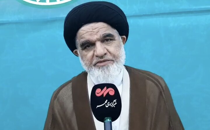 خداحافظی امام جمعه دهلران از مردم پس از ۱۵ سال خداحافظی امام جمعه دهلران از مردم پس از ۱۵ سال