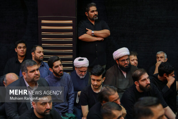 مراسم ترحیم والده مداح اهل بیت (ع) سید مجید بنی فاطمه
