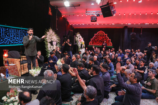 مراسم ترحیم والده مداح اهل بیت (ع) سید مجید بنی فاطمه