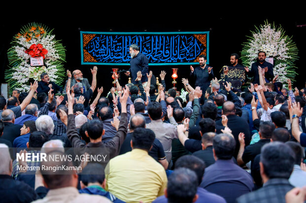 مراسم ترحیم والده مداح اهل بیت (ع) سید مجید بنی فاطمه