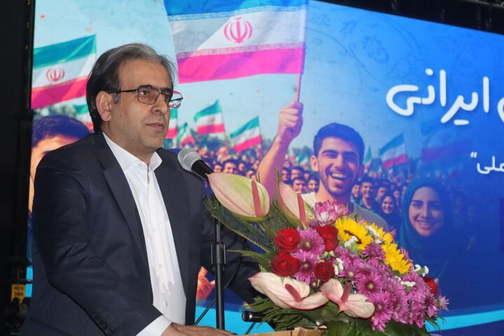 محمدزاده: مردم ما لایق نشاط و سرزندگیهای بزرگ هستند محمدزاده: مردم ما لایق نشاط و سرزندگیهای بزرگ هستند