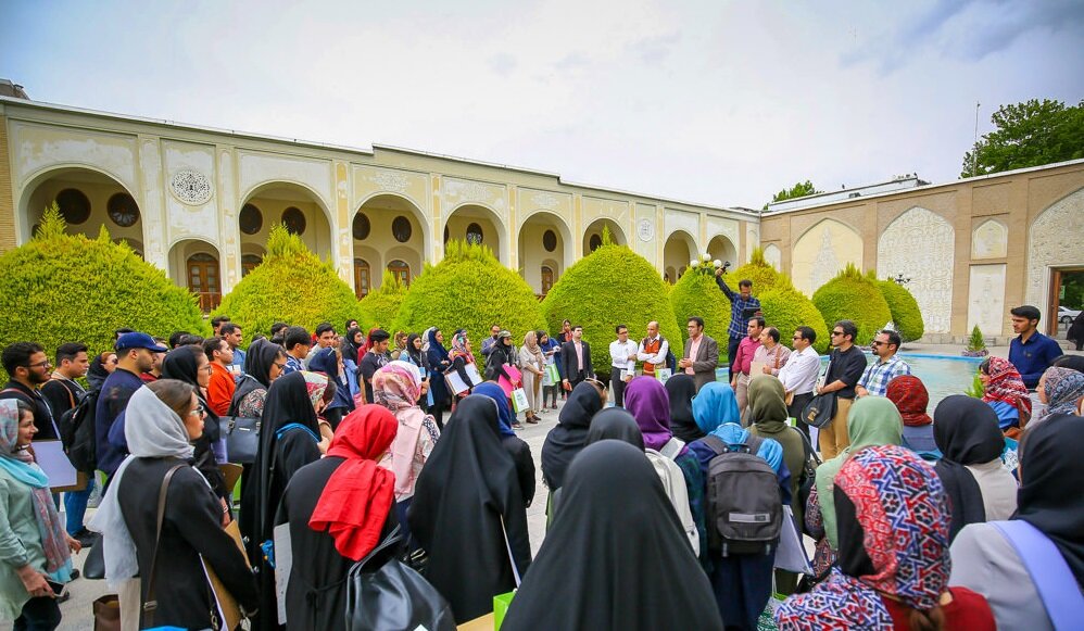 خط پررنگ اصفهان مسیری هنری برای بازشناسی شهرهای ایران 3