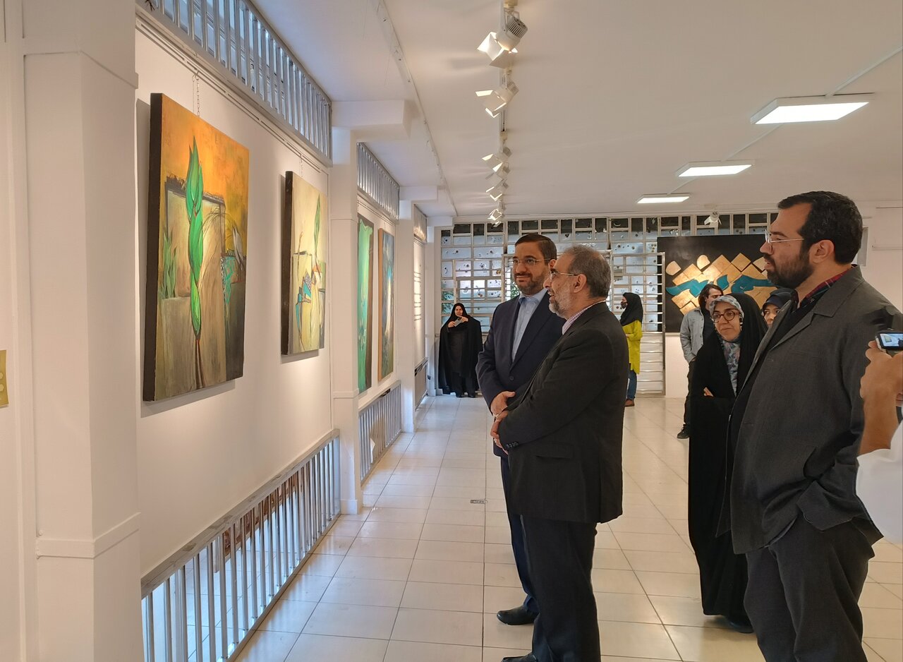 «راه ناتمام» شهید عالیخانی افتتاح شد؛ یادآور حقیقتی از هنر متعهد «راه ناتمام» شهید عالیخانی افتتاح شد؛ یادآور حقیقتی از هنر متعهد