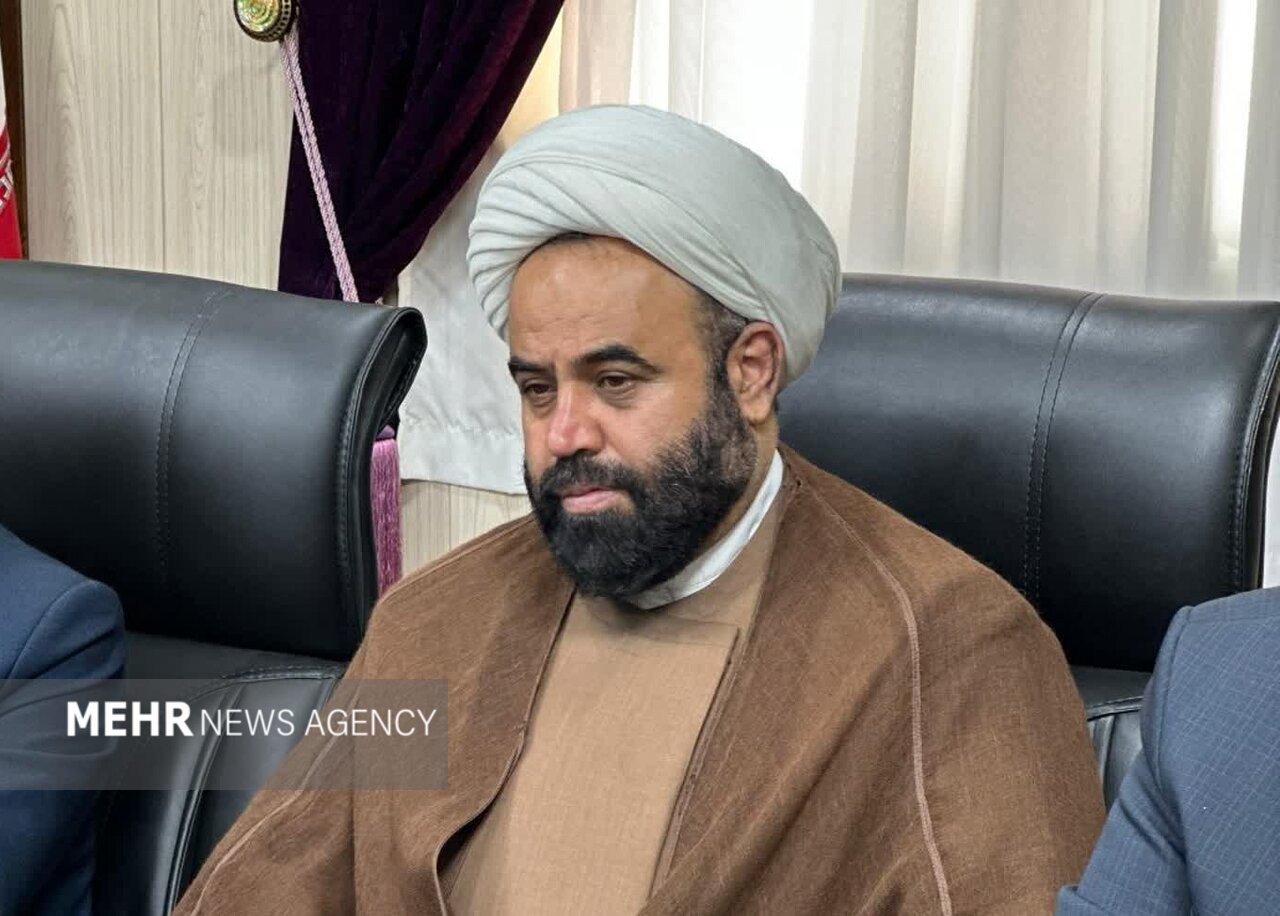 عاشوری: صنایع جنوب استان بوشهر پاسخگوی مطالبات مردم و رسانهها باشند عاشوری: صنایع جنوب استان بوشهر پاسخگوی مطالبات مردم و رسانهها باشند