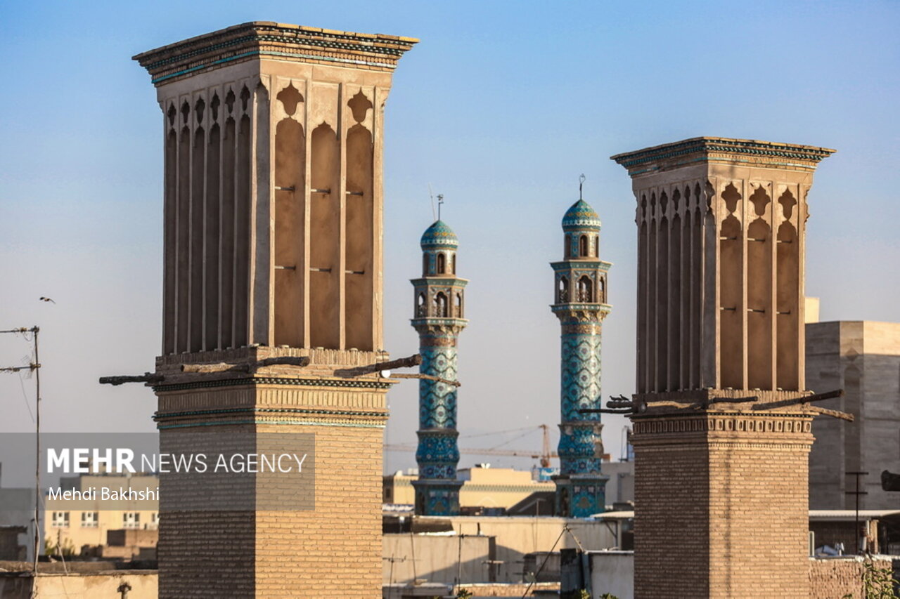 میلیون‌ها زائر با اقامت چند ساعته؛ گردشگری قم درانتظار نگاه توسعه‌محور